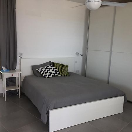 Casa Vacanze Baciata Agios Theodoros ภายนอก รูปภาพ